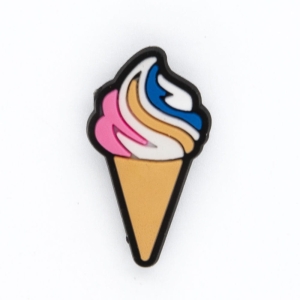 Różowy styl lody przypinka do kroksów