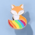 przypinka lisek LGBT Pride kolorowa