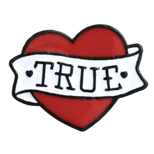 Metalowa przypinka, serce "TRUE"