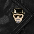 przypinka heisenberg walter white na czarnej skórze