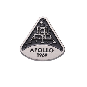 Metalowa przypinka Apollo 11