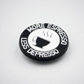 przypinka do kroksów More espresso less depresso widok z boku