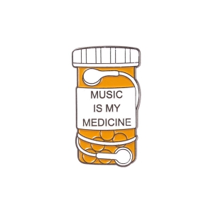 Metalowa przypinka music is my medicine