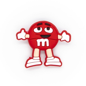 Przypinka do crocsów M&M czerwony