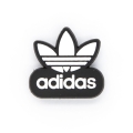 Przypinka do crocsów adidas logo koniczyna