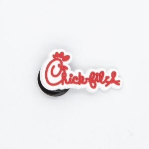 Przypinka do crocsów chick fil a