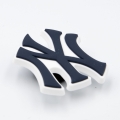 jibbitz New York Yankees do butów crocs widok z tyłu