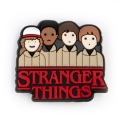 przypinka do crocsów stranger things bohaterowie logo