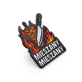 przypinka metalowa kebab mieszany widok z boku