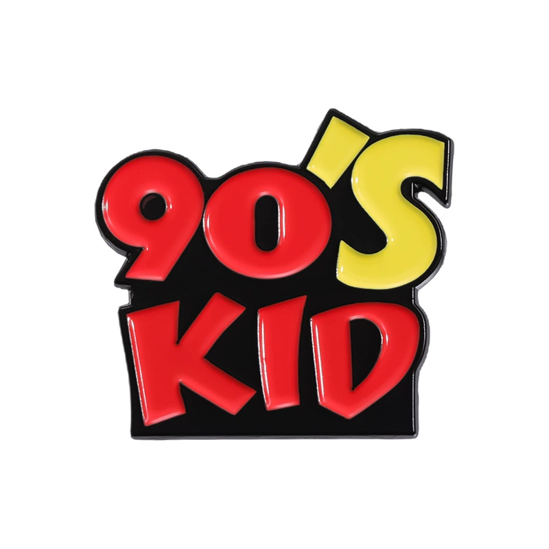 metalowa przypinka 90's kid milenialsi gadżet retro