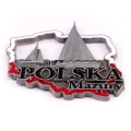 magnes metalowy kontur Polska Mazury pamiątka turystyczna żaglówki