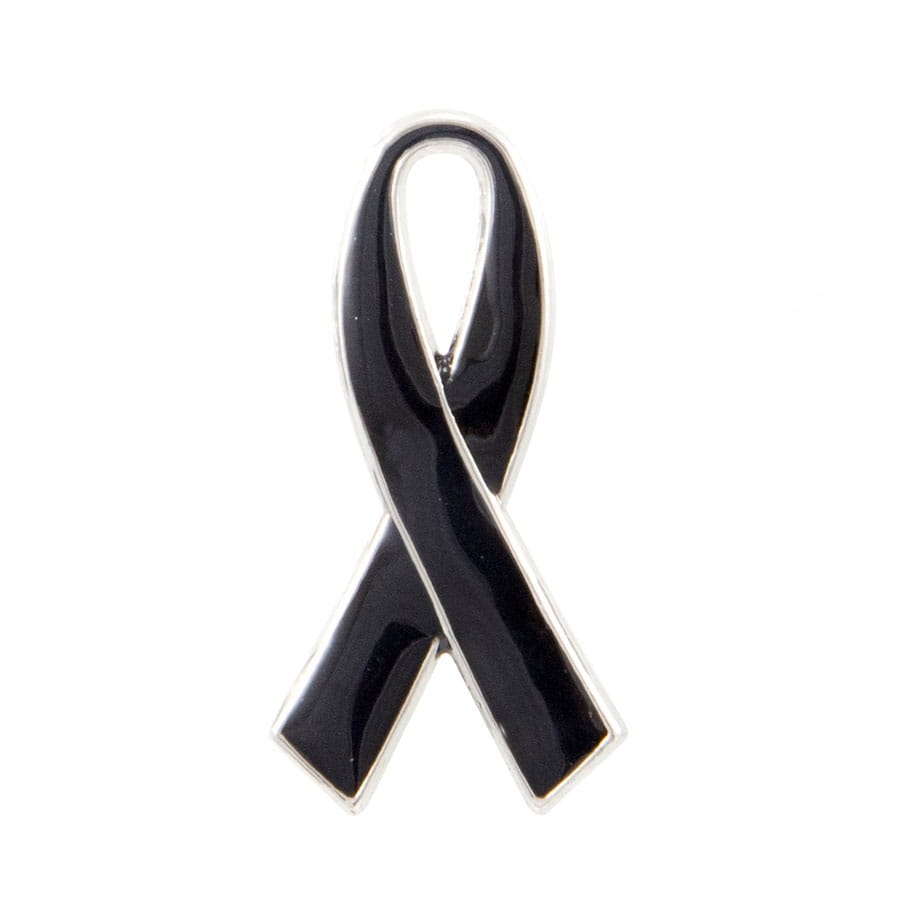 przypinka żałobna czarna wstążka symbol pamięci