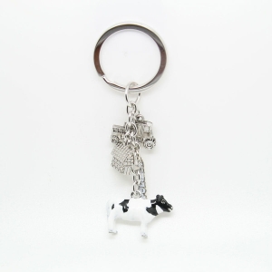Brelok do kluczy – Krowa, zawieszka typu charms