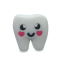 Ząb z uśmiechem przypinka dentysty do crocs kroksy ozdoba