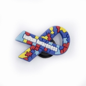 Autism awareness, świadomość autyzmu, wpinka kroks