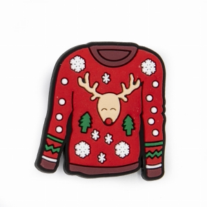 Sweter świąteczny przypinka do kroksów