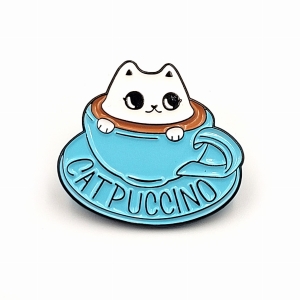Metalowa przypinka catpuccino