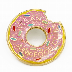 Metalowa przypinka, pins Donat różowy z brokatem