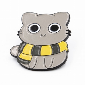 Metalowa przypinka, kot  z dużymi oczyma